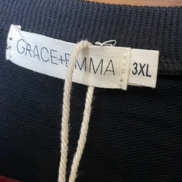 New Pumpkin Sweatshirt - Picture 11 of 11